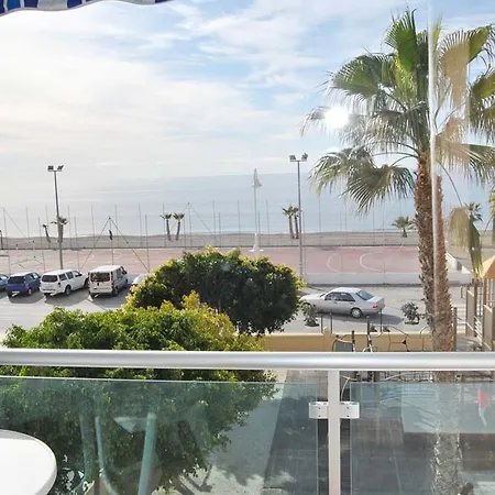 Primera Linea Playa Con Terraza La Herradura Gb5